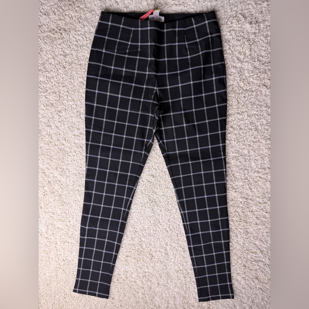 Women’s 6 Calvin Klein Slip on Slacks